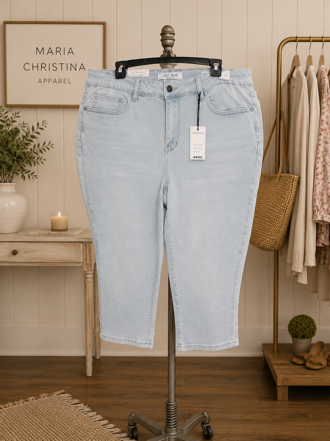 Light Wash Love Judy Blue Cropped Jeans