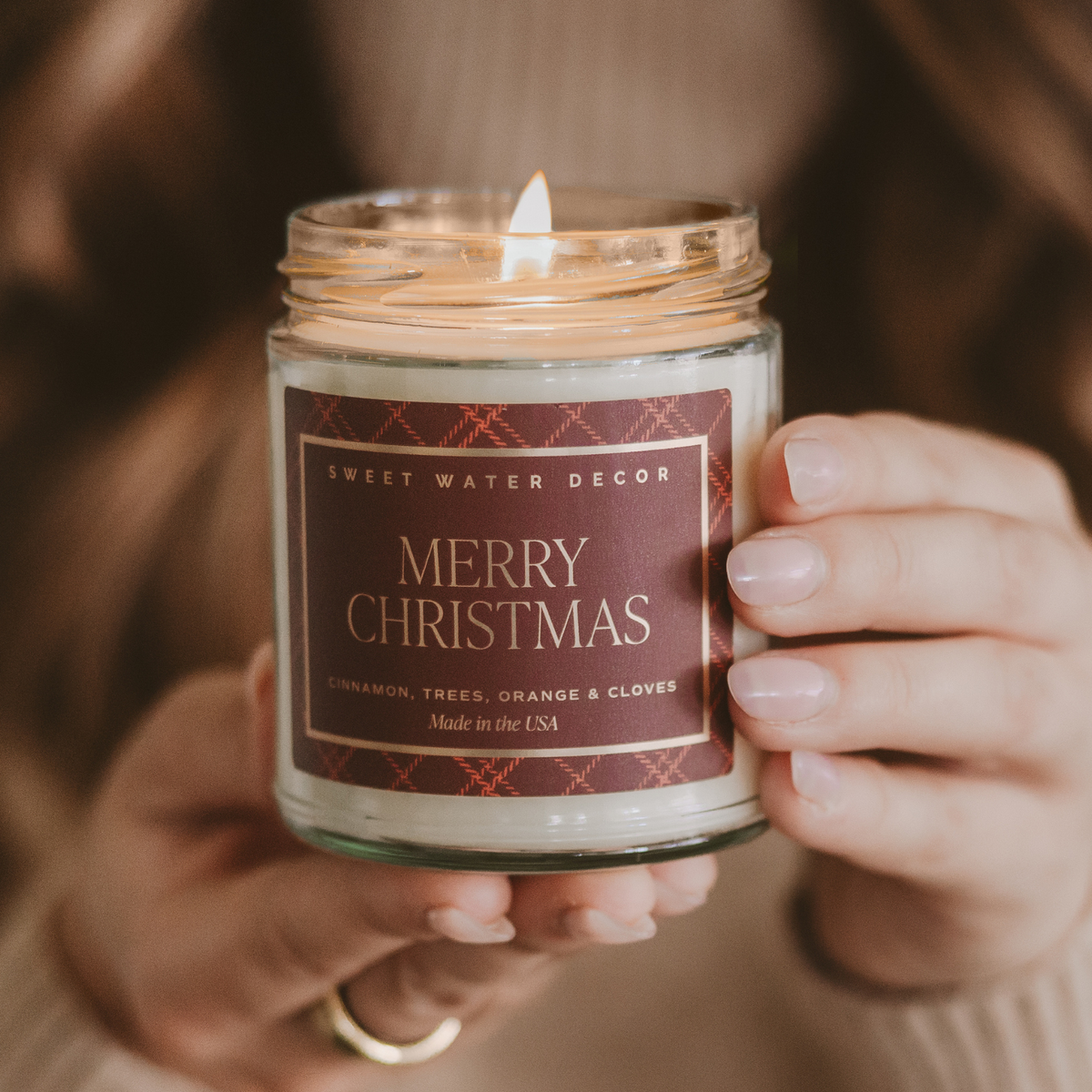 Merry Christmas 9 oz Soy Candle - Apple Cider, Cookies & Pine
