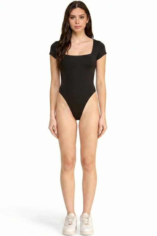 Everyday Girl Square Neck Bodysuit – Black