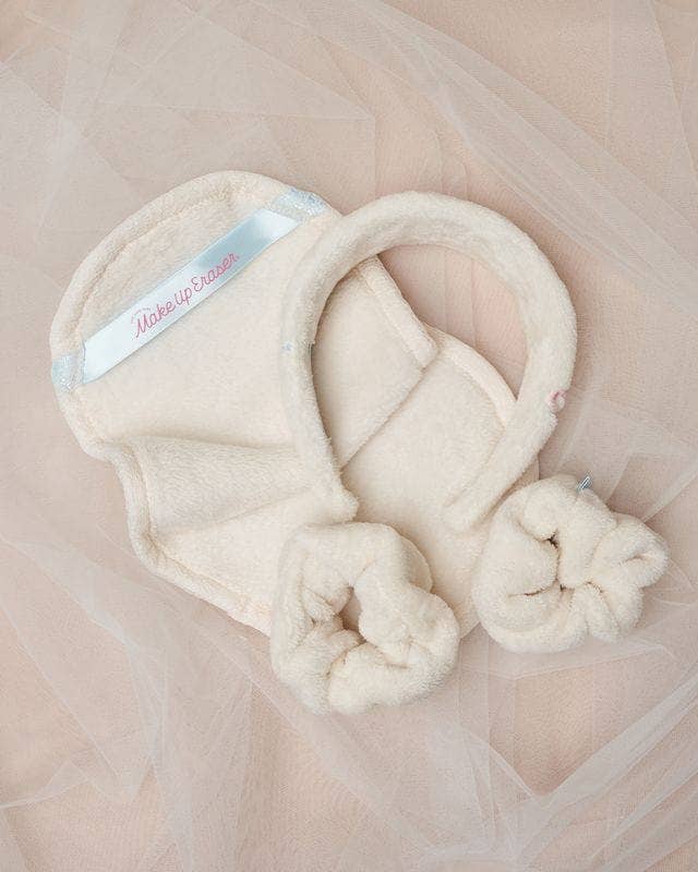 Wifey 4-Piece Gift Set - MakeUp Eraser & Drip Eraser