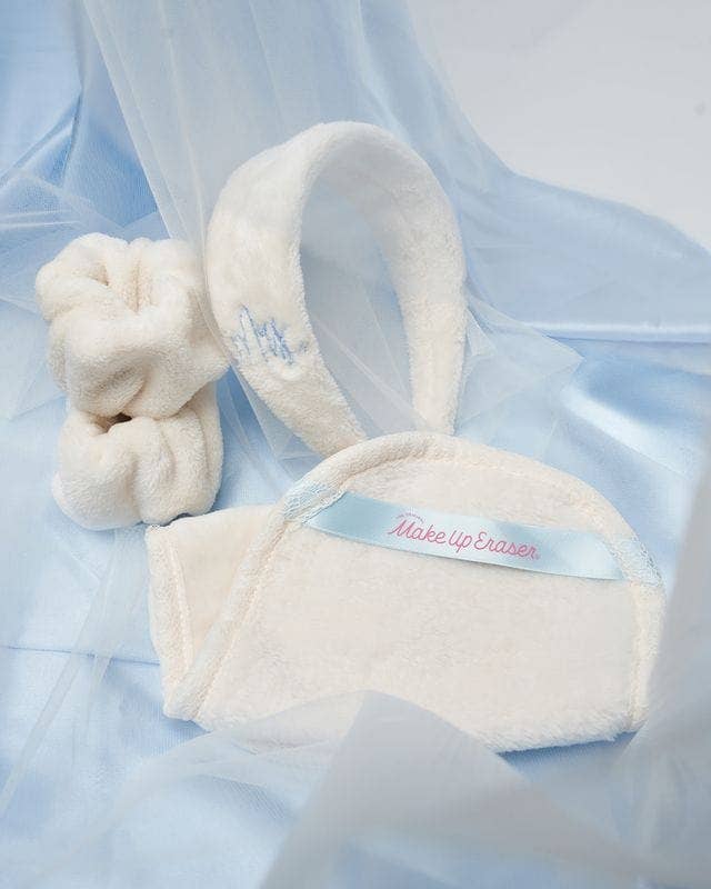 Wifey 4-Piece Gift Set - MakeUp Eraser & Drip Eraser